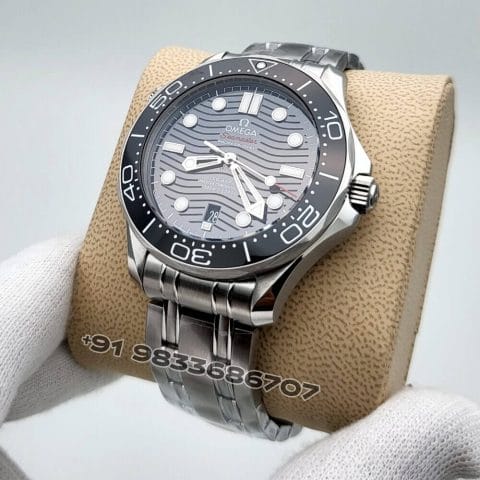 Omega Seamaster Diver 300M Steel On Steel Black Dial 42mm Exact 1:1 Top Quality Super Clone Replica Swiss ETA 8800 Automatic Movement Watch