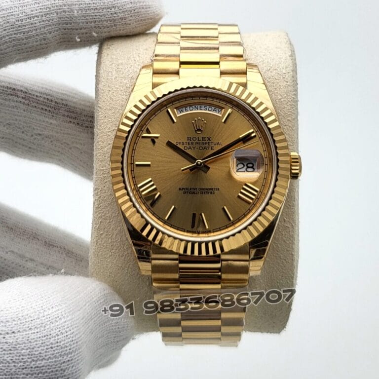 Rolex Day-Date 18kt Yellow Gold Champagne-colour Dial 40mm Exact